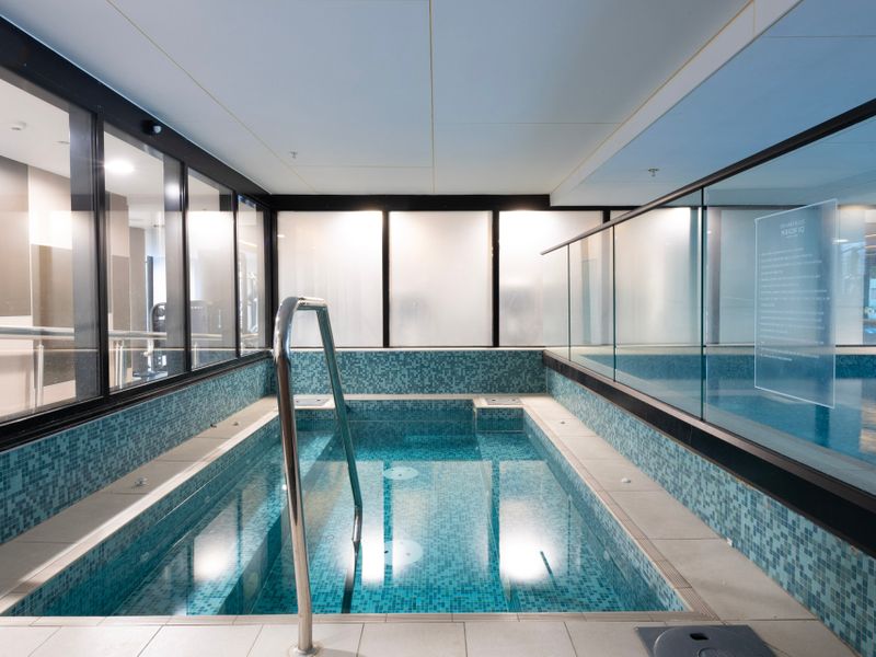 Jacuzzi