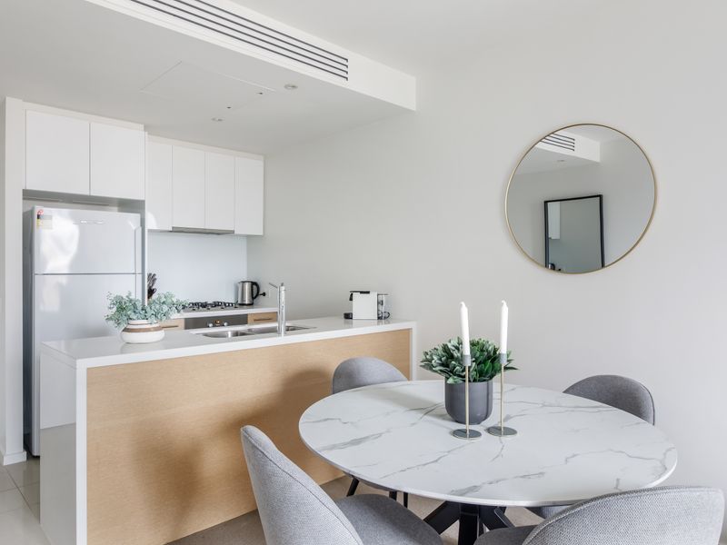 Ultimate 2-Bed Abode: Pool, Ping Pong & Pool Table