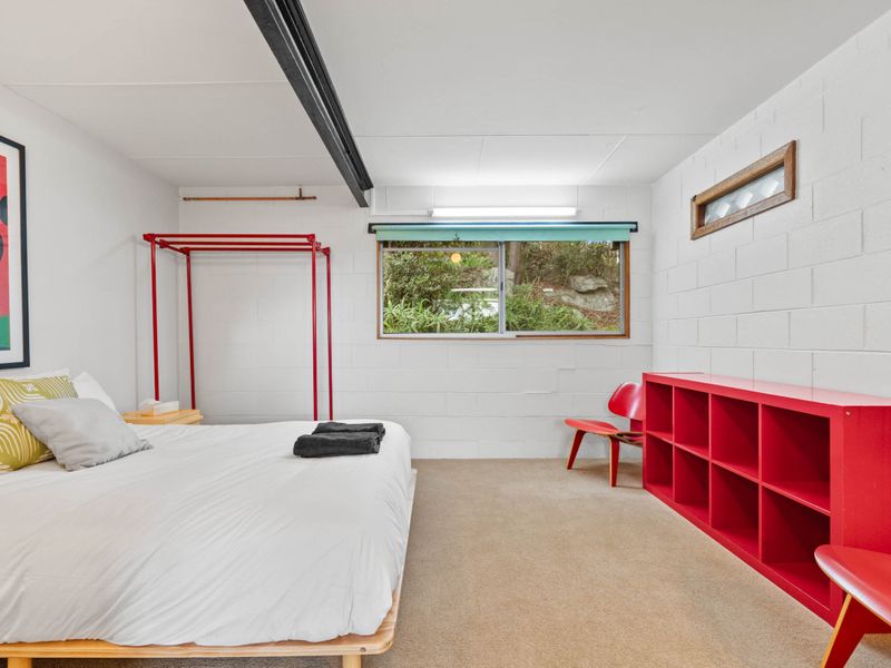 A 1960s Icon Nino Beachcomber