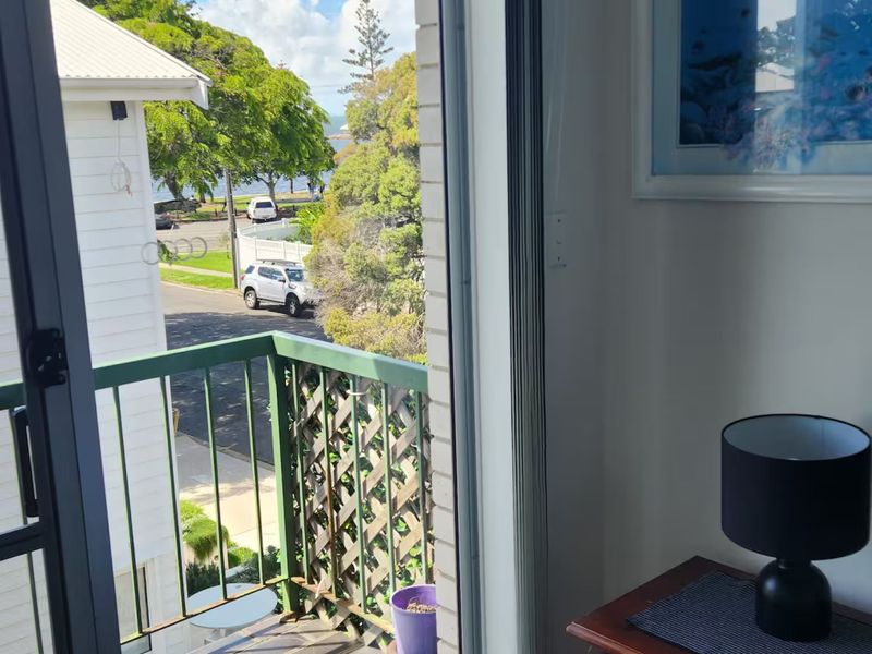 Relaxed Bayside Living Sleeps 4