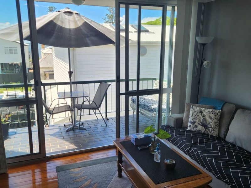 Relaxed Bayside Living Sleeps 4