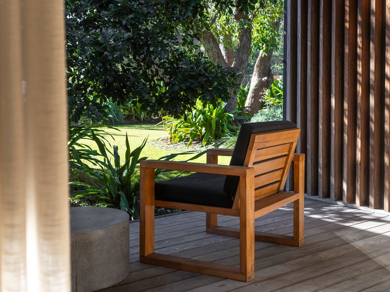 Mini Deck Area