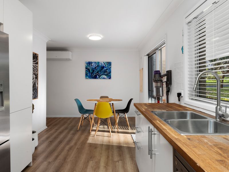 Kitchen and Dining in One Beautiful View