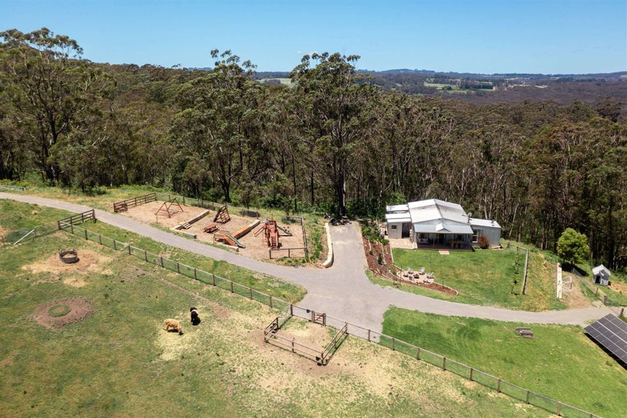 Ashby Downs, Moss Vale