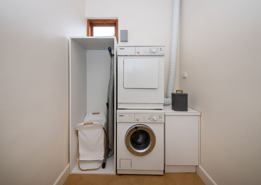 Laundry with washer and dryer 