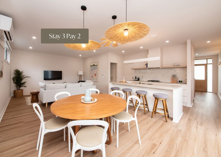 Bright open plan living 