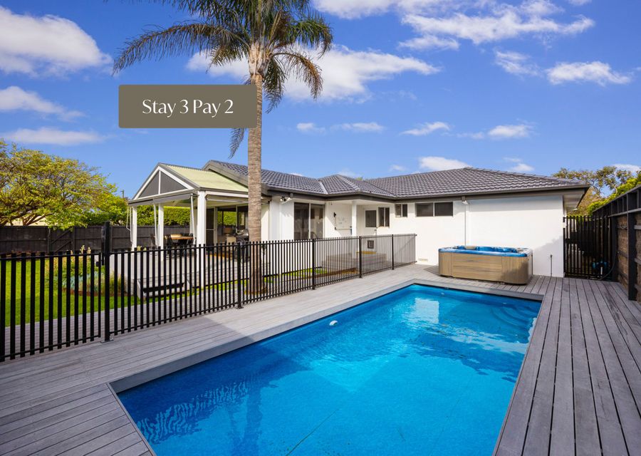 Marco Polo in Blairgowrie with Heated Pool and Spa