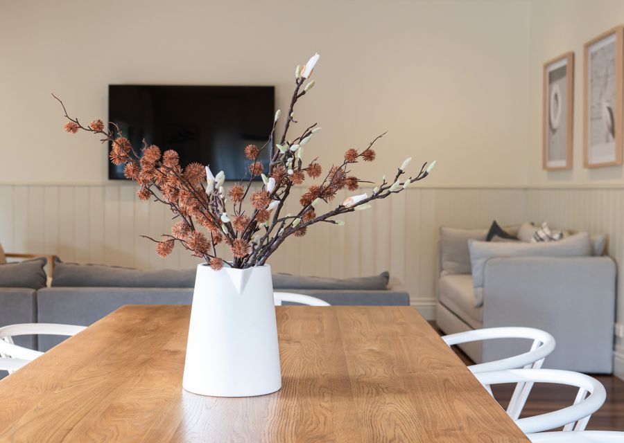 Kia Ora in Rye walk to the beach and shops within minutes