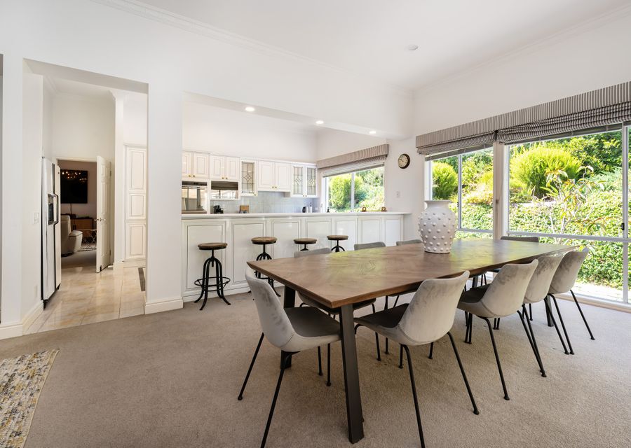 Dining area with seating for ten 