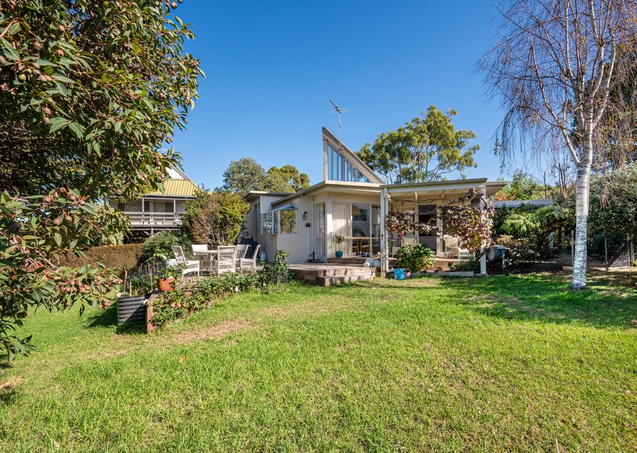 Spacious garden 