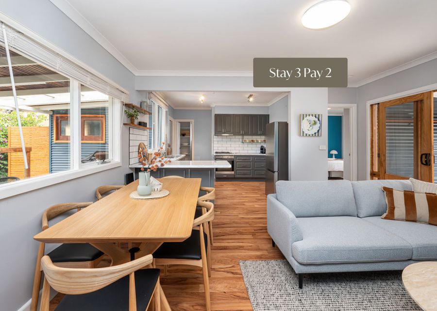 Lounge and dining area 