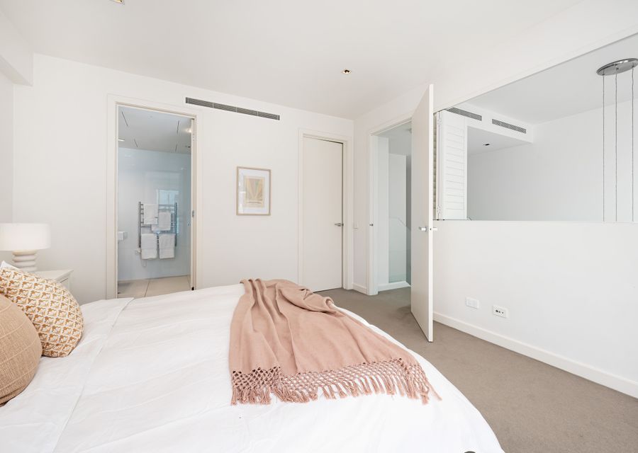 Master with walk in robe and ensuite