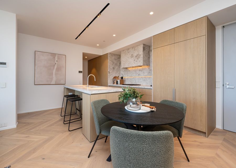 Kitchen and dining 