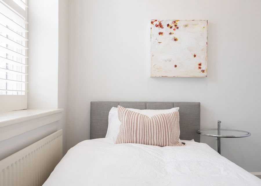 Bedroom two with king single bed 