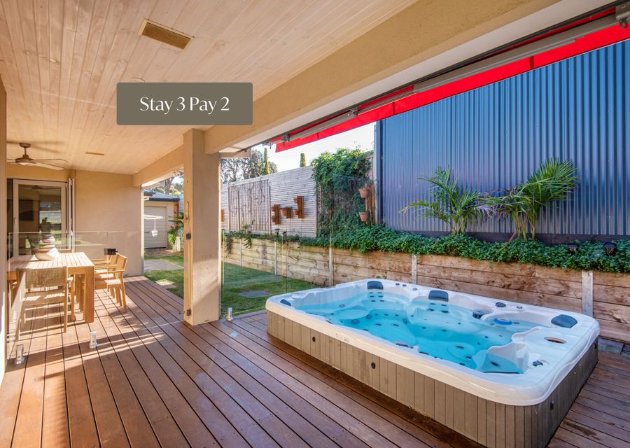 Luxury And Style in Rye with Large Spa