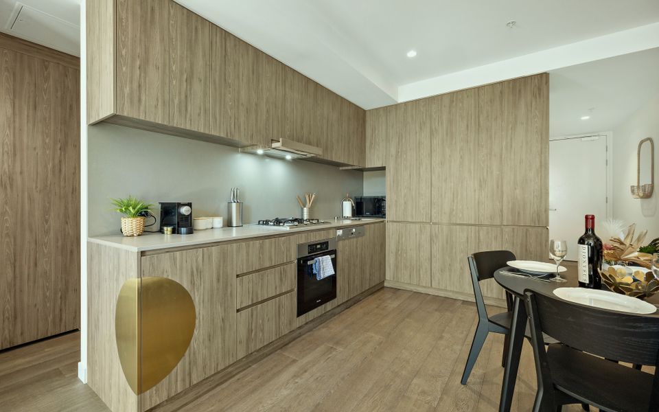 1 Bedroom Apartment – Rundle Mall – Free WIFI – Skyline Views
