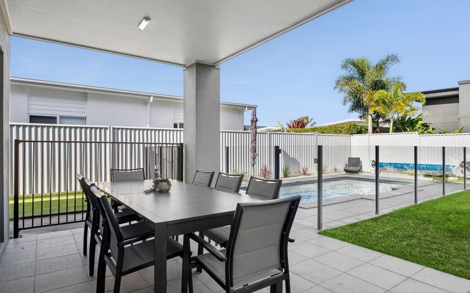 Sunset House at Pelican Waters