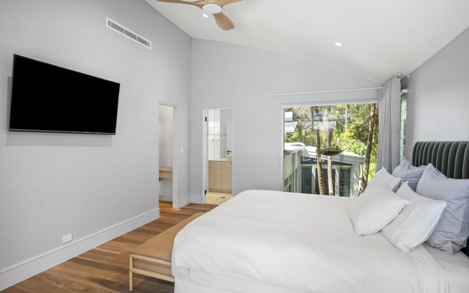 Sol House at Macmasters Beach
