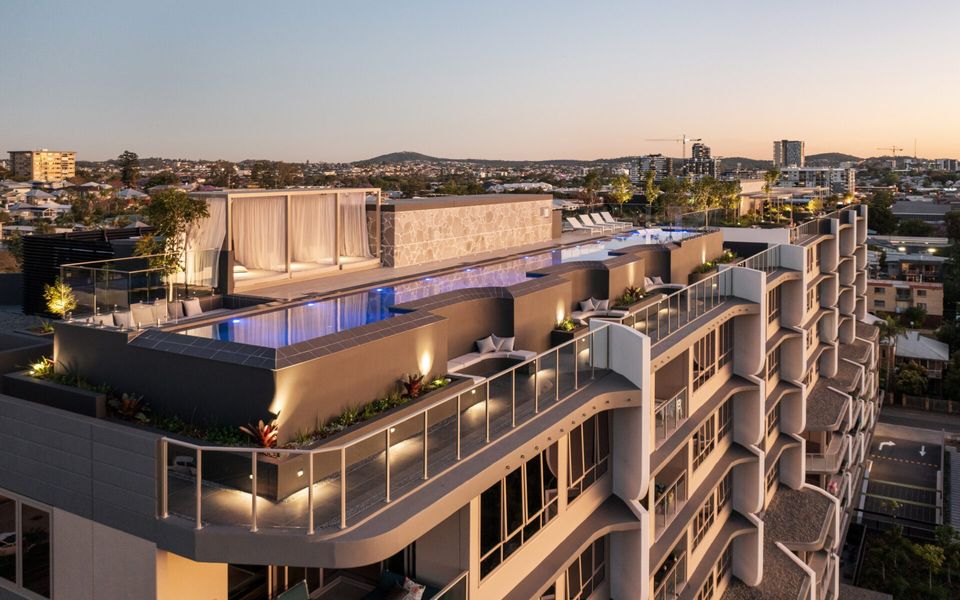 The Sinclair – A Luxurious Apartment with Rooftop Pool