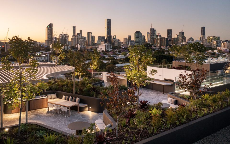 The Sinclair – A Luxurious Apartment with Rooftop Pool