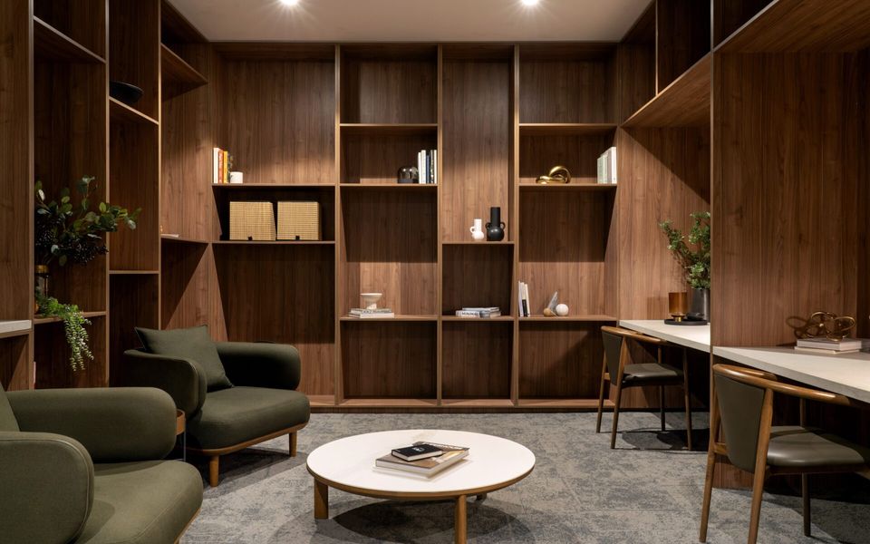 The Sinclair – A Luxurious Apartment with Rooftop Pool