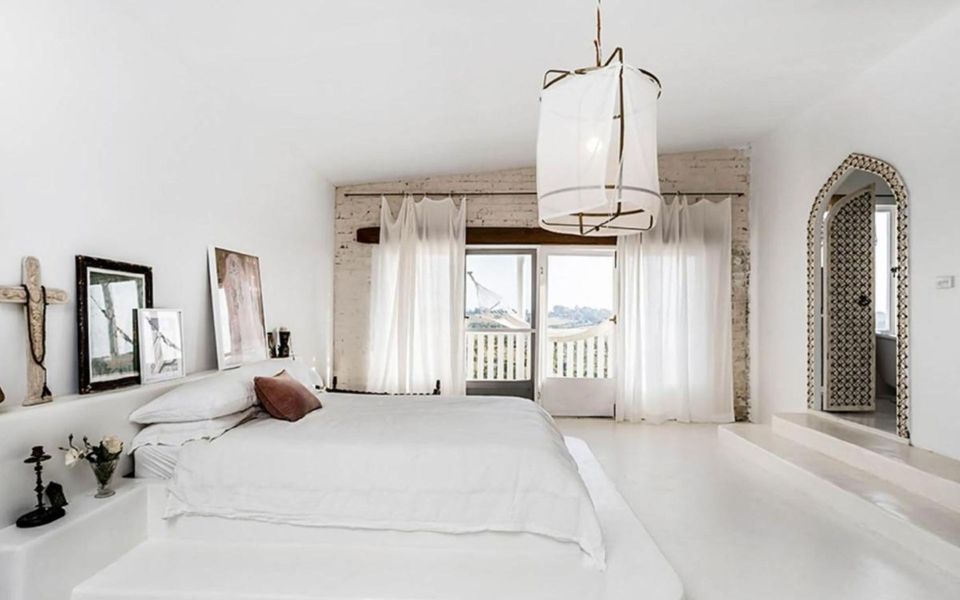 Bisque House