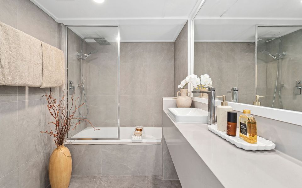Rydges Plaza Esplanade 54 with stunning ocean views