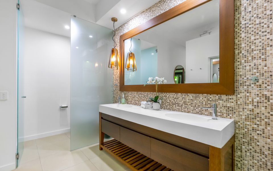 Pura Palm Cove – Two luxury Balinese villas