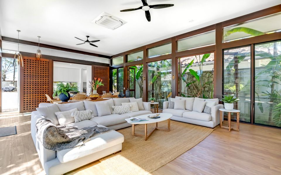 Pura Palm Cove – Two luxury Balinese villas