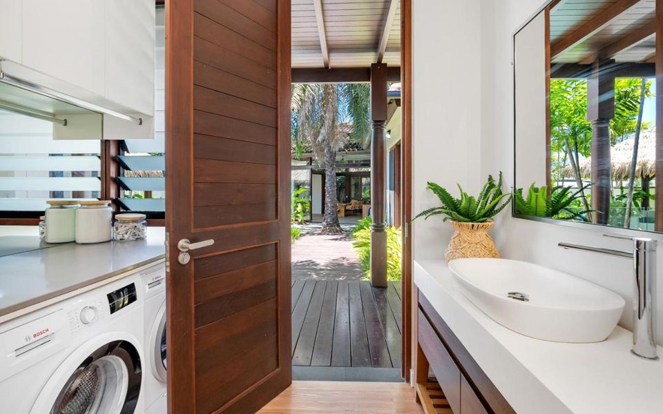 Pura Palm Cove – Two luxury Balinese villas