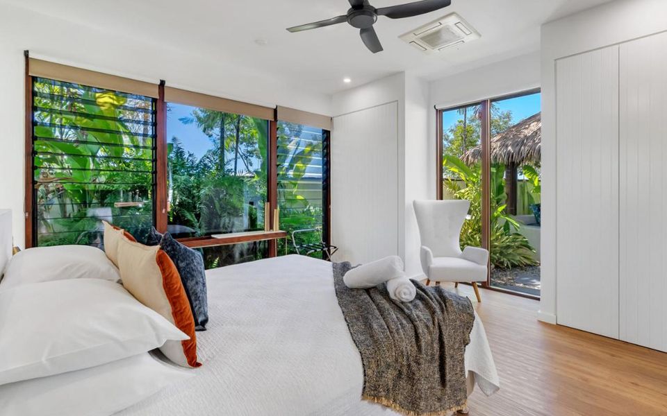 Pura Palm Cove – Two luxury Balinese villas