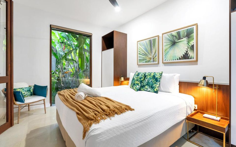 Pura Palm Cove – Two luxury Balinese villas