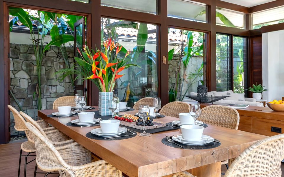 Pura Palm Cove – Two luxury Balinese villas
