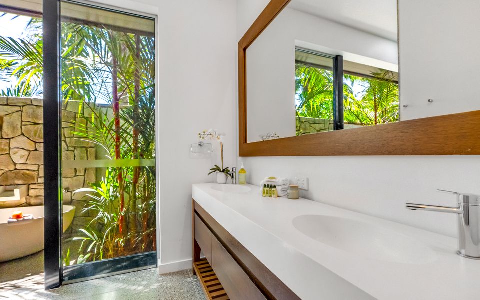 Pura Palm Cove – Two luxury Balinese villas