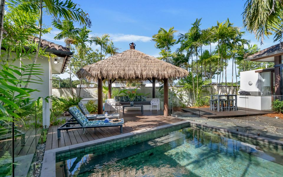 Pura Palm Cove – Two luxury Balinese villas