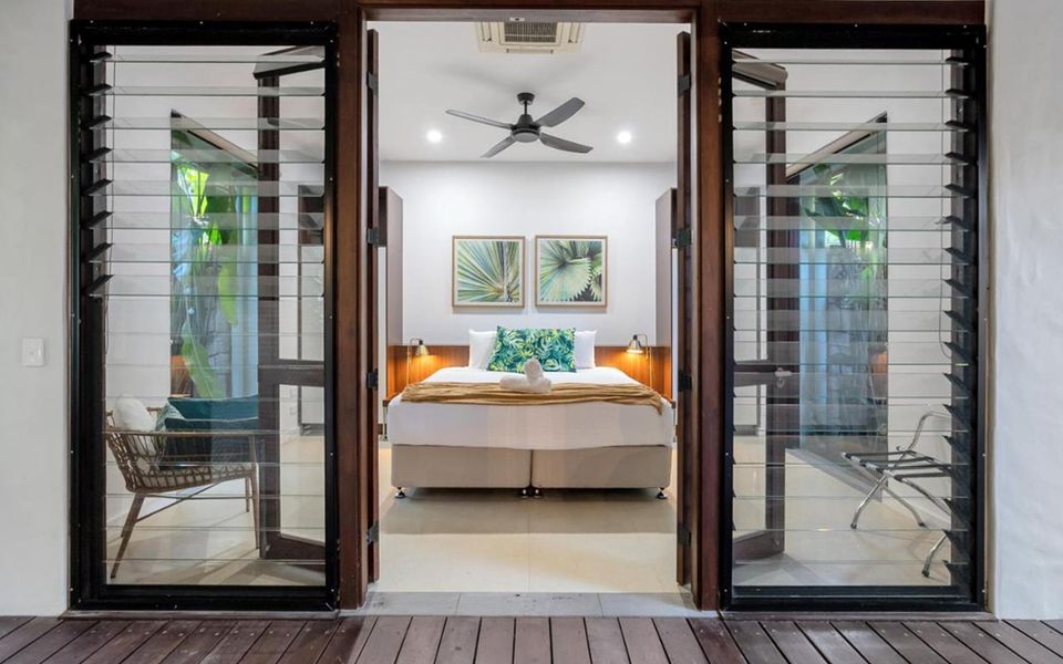 Pura Palm Cove – Two luxury Balinese villas