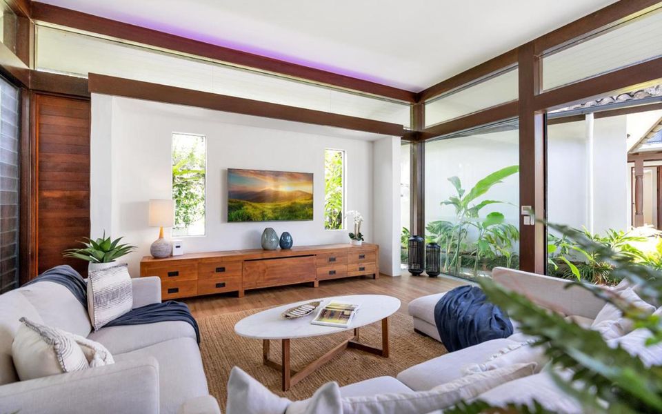 Pura Palm Cove – Two luxury Balinese villas