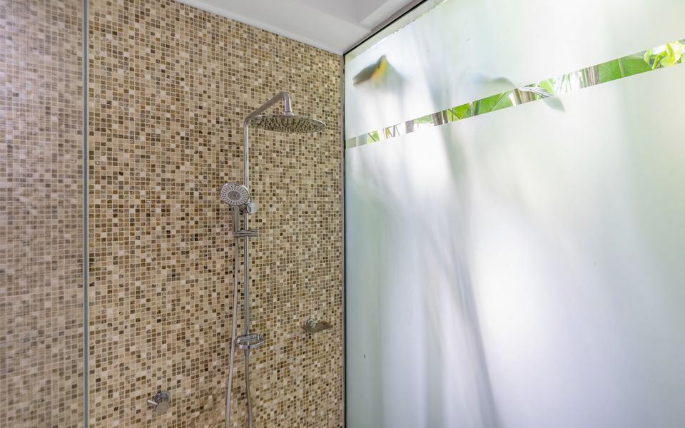 Pura Palm Cove – Two luxury Balinese villas