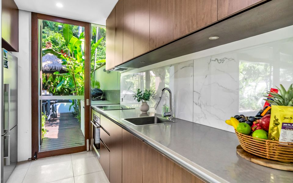 Pura Palm Cove – Two luxury Balinese villas