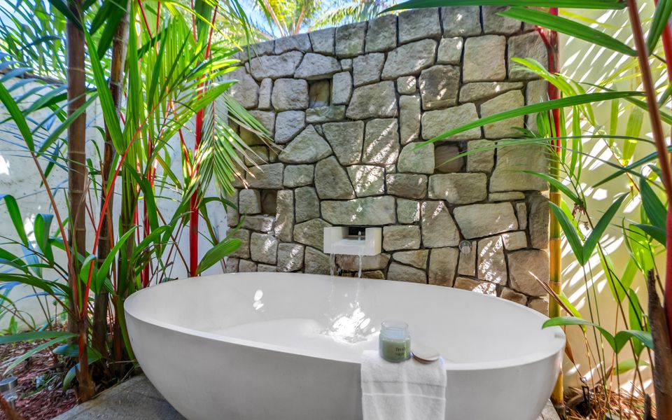 Pura Palm Cove – Two luxury Balinese villas