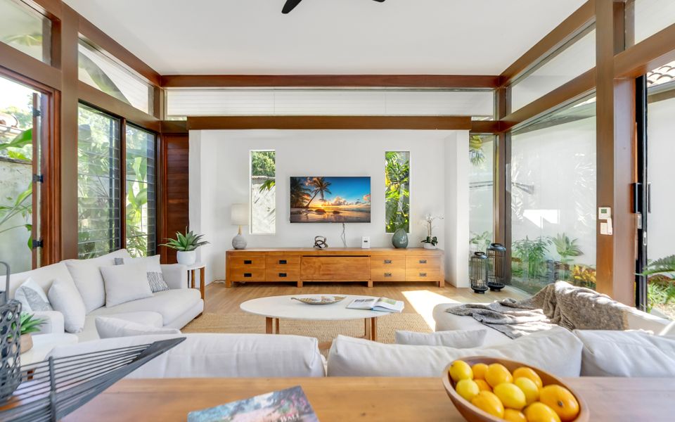 Pura Palm Cove – Two luxury Balinese villas