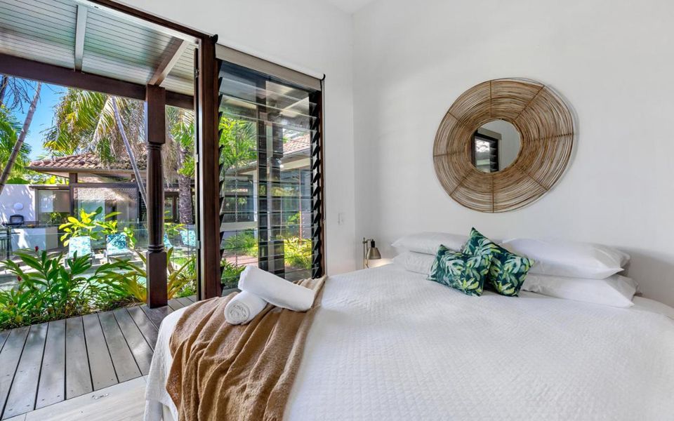 Pura Palm Cove – Two luxury Balinese villas