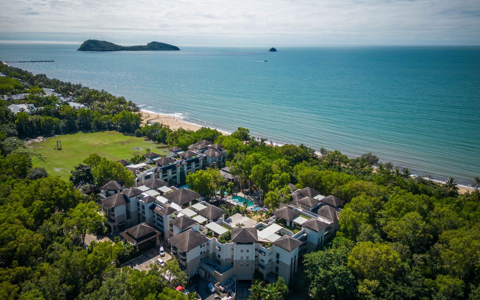 228-229 Luxury Beachfront Resort Pam Cove