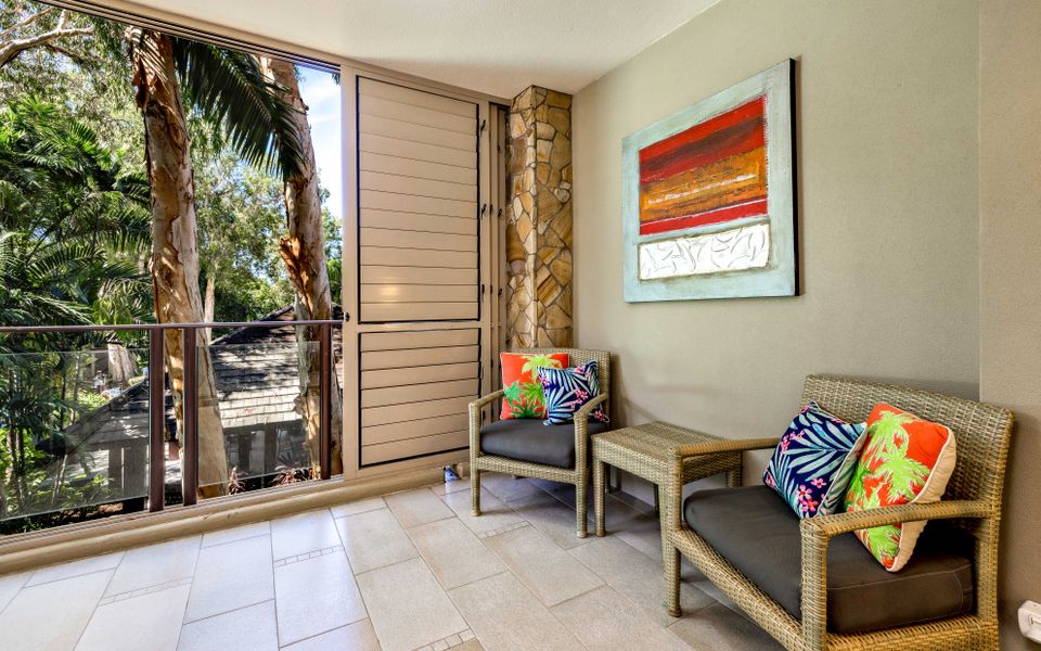 228-229 Luxury Beachfront Resort Pam Cove