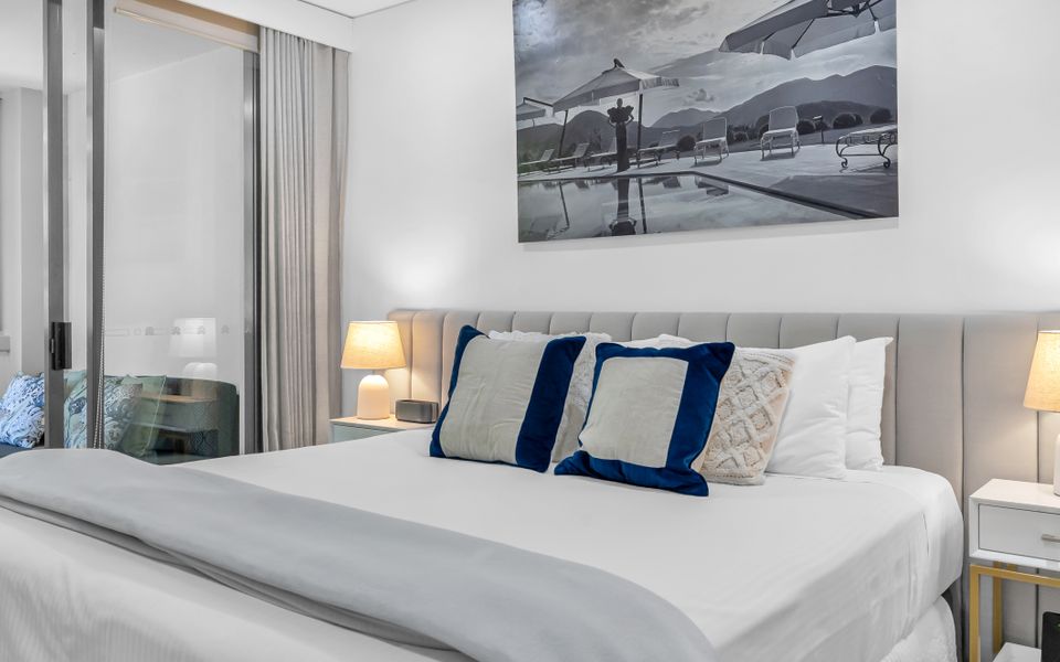 328 Stylish Studio in Beachfront Resort Palm Cove