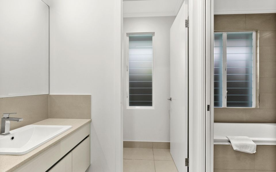 76 Cascade Palm Cove