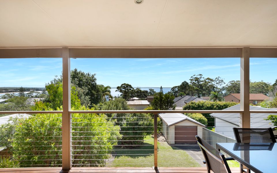 Balcony Bay Views