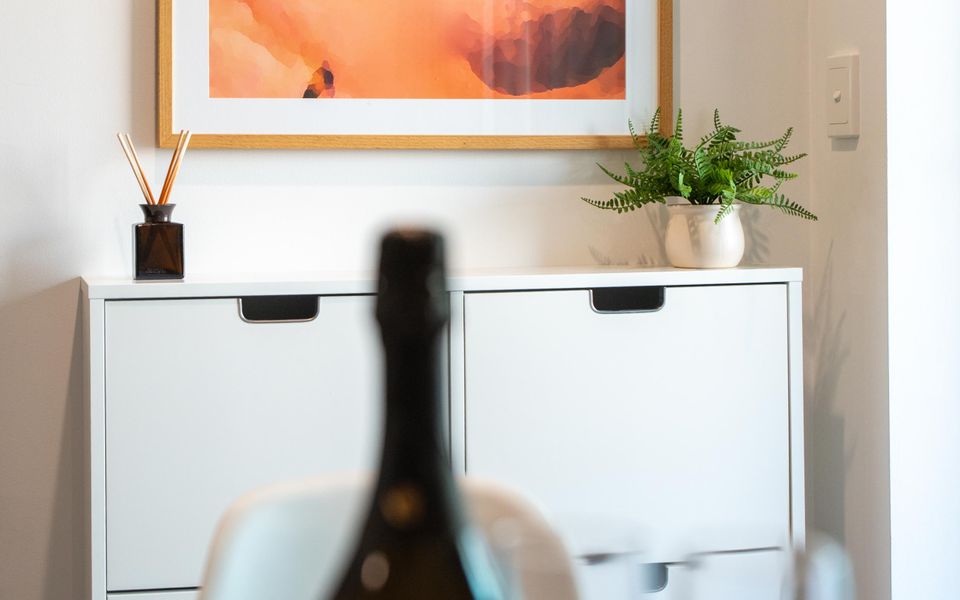Beachside Apartment in Glenelg