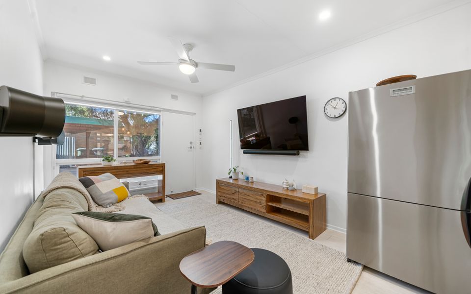 Henley Beach Retreat