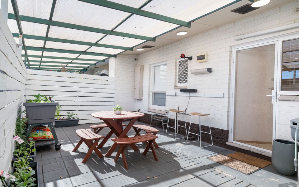 Henley Beach Retreat